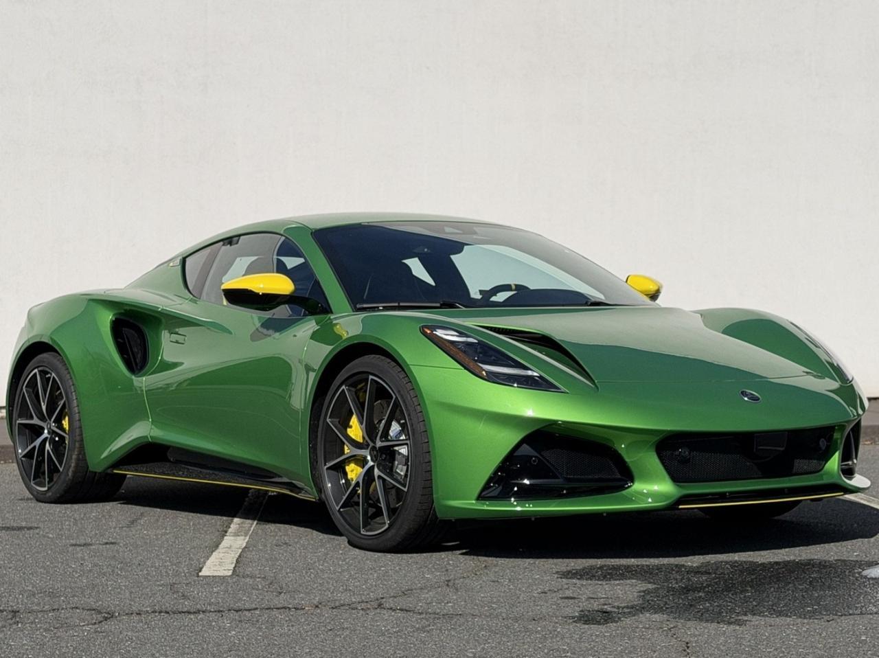 2026 Lotus Emira Turbo SE Racing Line