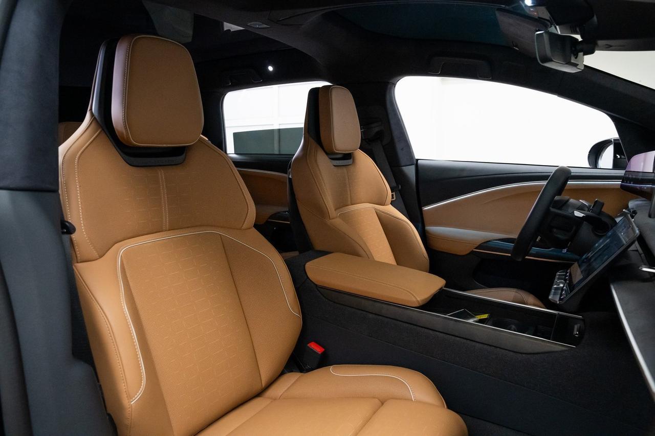 2026 Lucid Gravity Dream Edition 1 Owner Vented Seats 3rd Row Portland OR