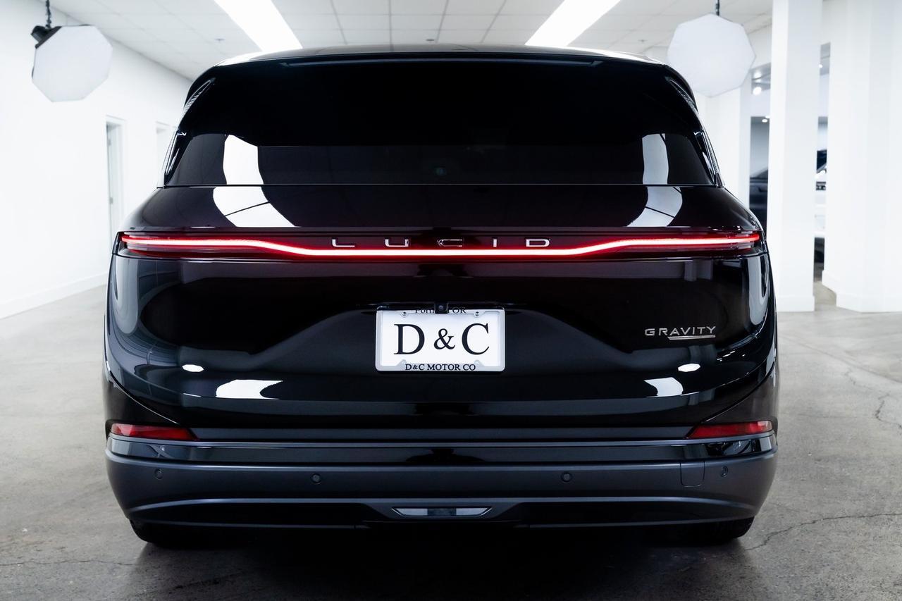 2026 Lucid Gravity Dream Edition 1 Owner Vented Seats 3rd Row Portland OR