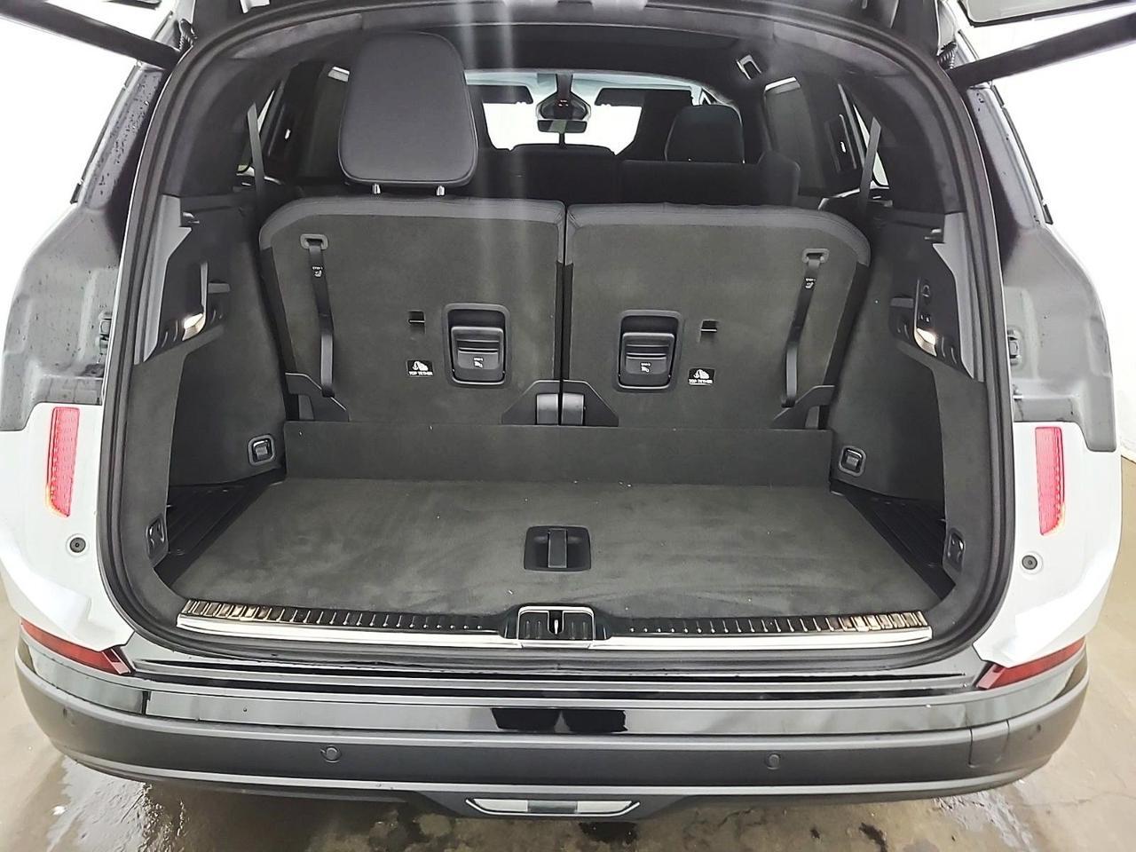 2026 Lucid Gravity Grand Touring 3rd Row Seats Surreal Sound Portland OR