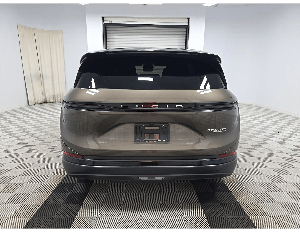 2026 Lucid Gravity Grand Touring Ventilated Massage Seats 3rd Row Seating Portland OR
