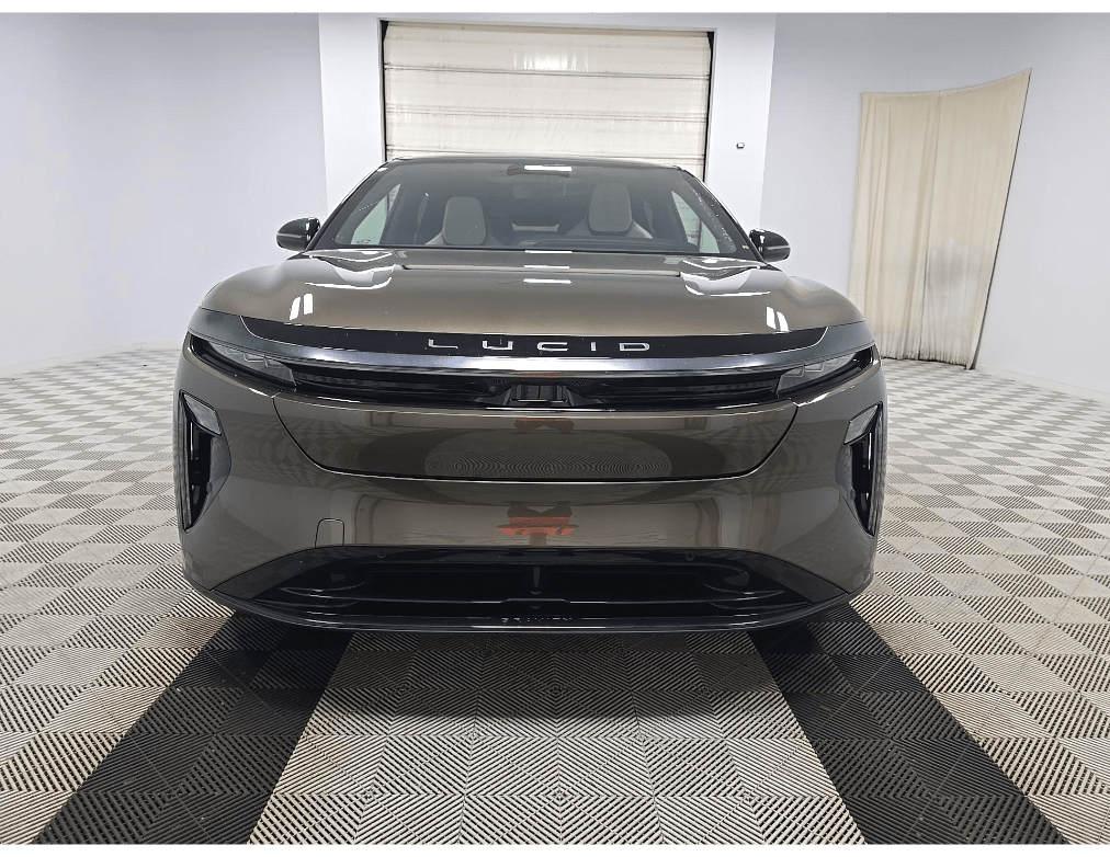 2026 Lucid Gravity Grand Touring Ventilated Massage Seats 3rd Row Seating Portland OR