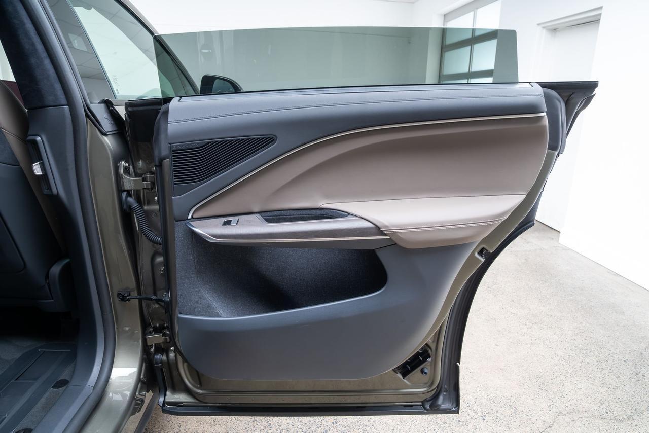 2026 Lucid Gravity Touring 3rd Row Seats Aether Stealth Wheels Portland OR