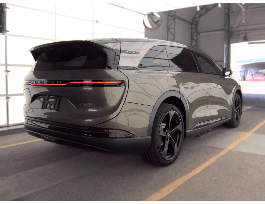 2026 Lucid Gravity Touring 3rd Row Seats Aether Stealth Wheels Portland OR
