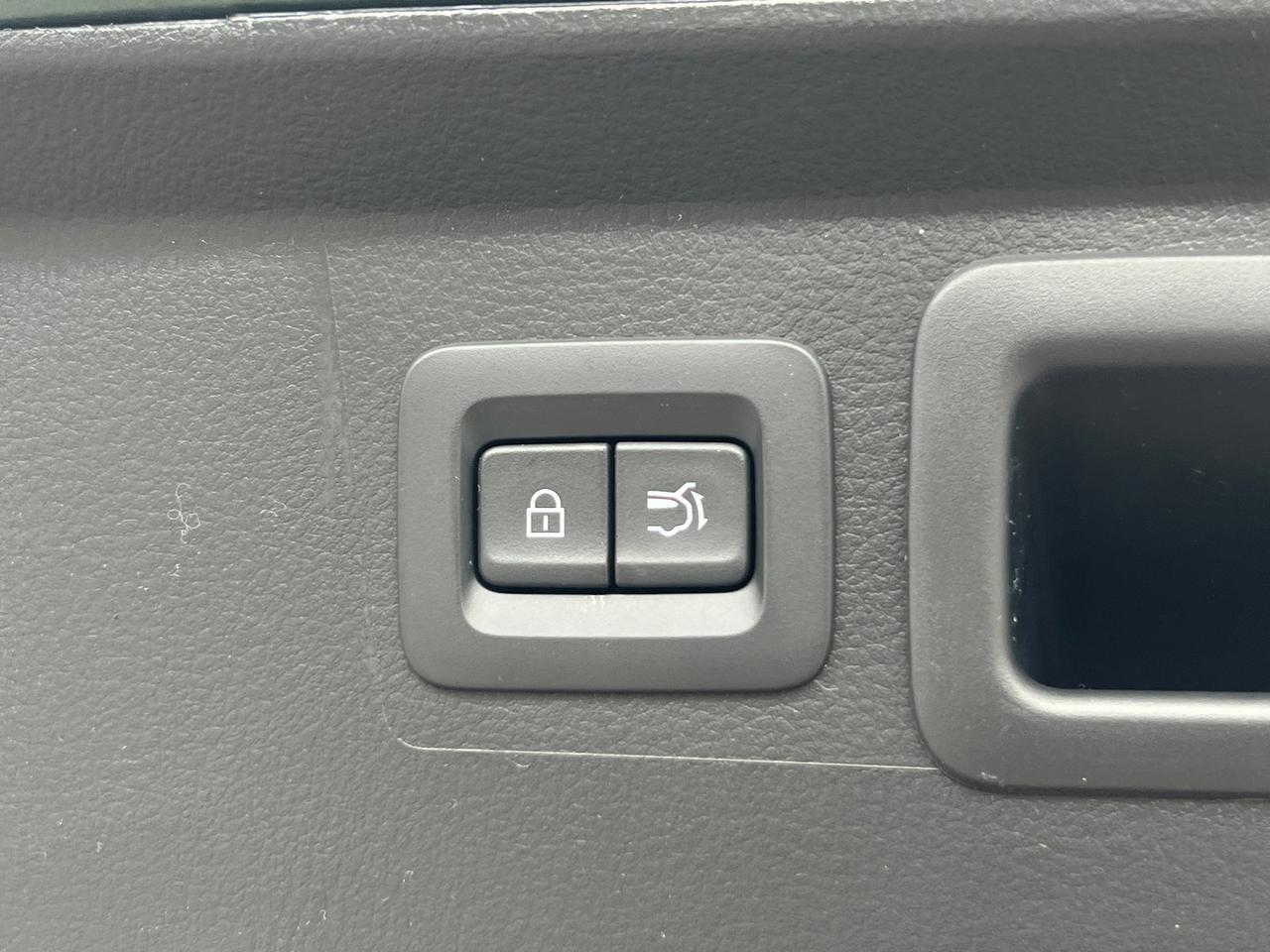 2026 MAZDA CX-50 2.5 S Premium Hagerstown MD