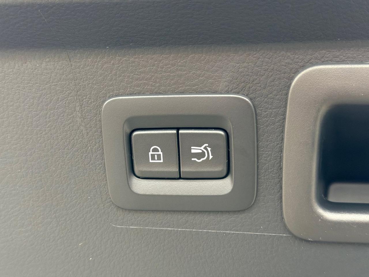 2026 MAZDA CX-50 2.5 S Premium Hagerstown MD