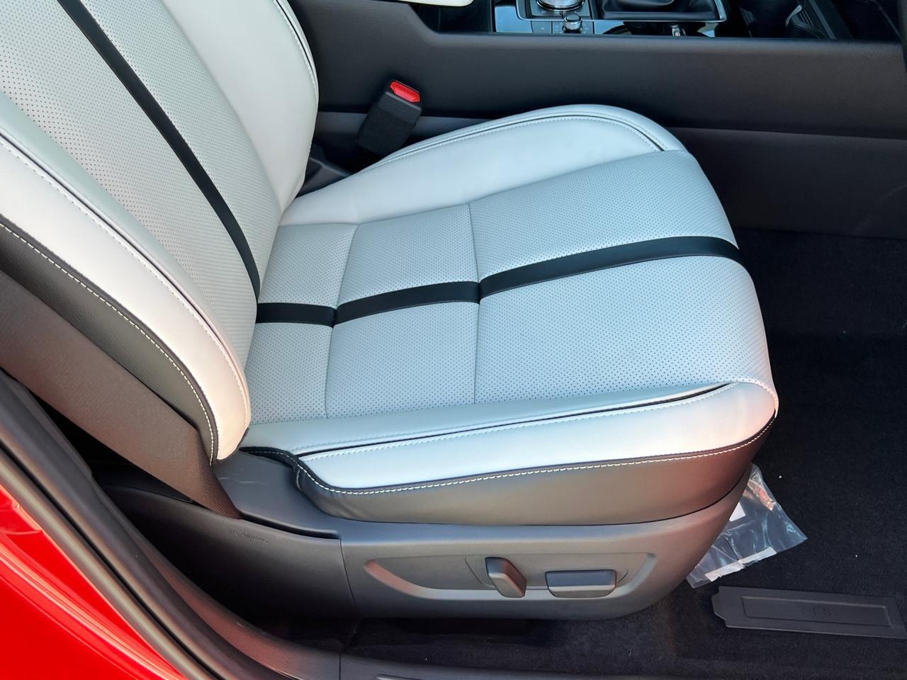 2026 MAZDA CX-50 2.5 S Premium Hagerstown MD