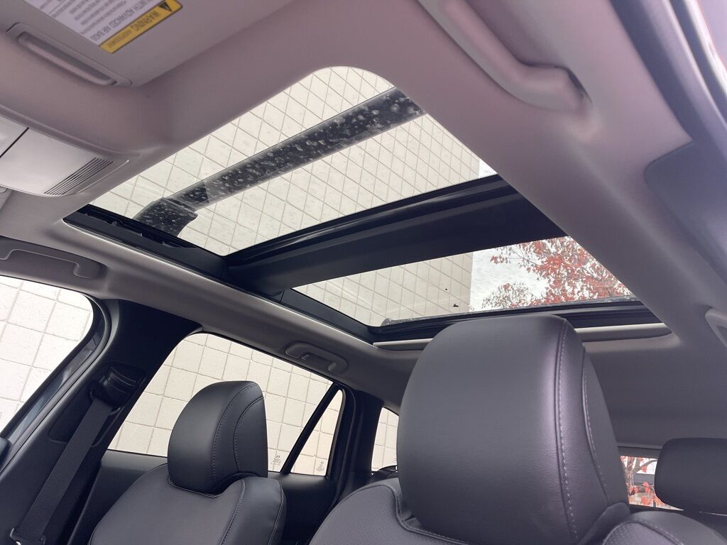 2026 MAZDA CX-50 Hybrid Premium Oshkosh WI 2026 MAZDA CX-50 Hybrid Premium Oshkosh WI