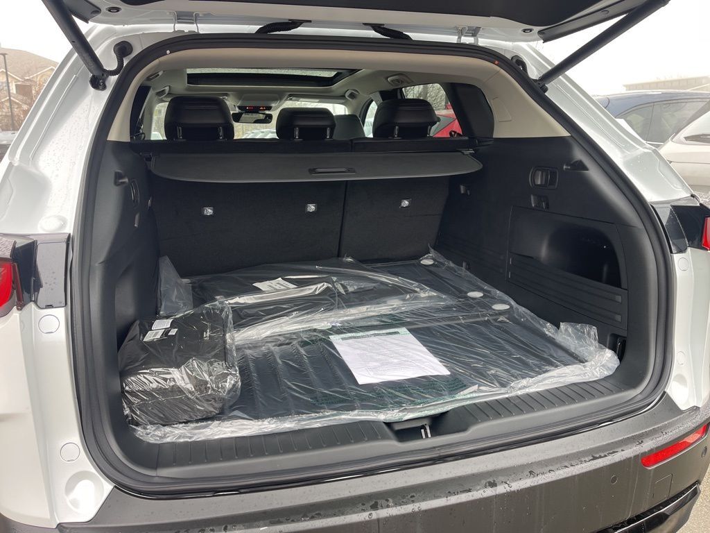 2026 MAZDA CX-50 Hybrid Premium Oshkosh WI