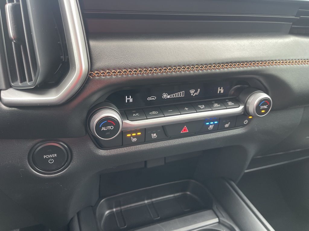 2026 MAZDA CX-50 Hybrid Premium Oshkosh WI