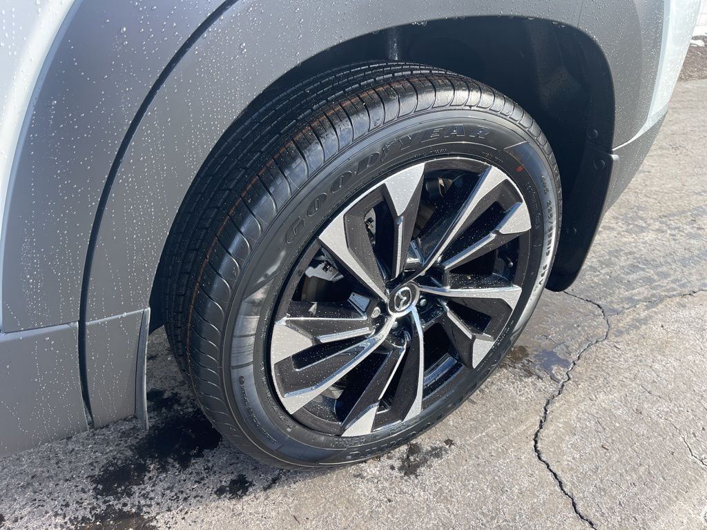 2026 MAZDA CX-50 Hybrid Premium Plus Oshkosh WI