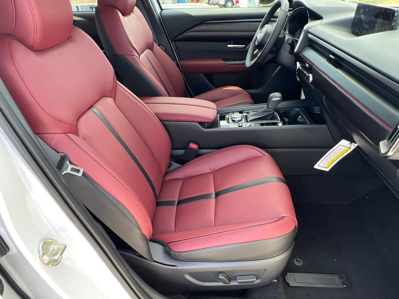 2026 MAZDA CX-50 Hybrid Premium Plus Hagerstown MD