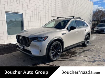 2026_MAZDA_CX-90 PHEV_Premium_ Oshkosh WI
