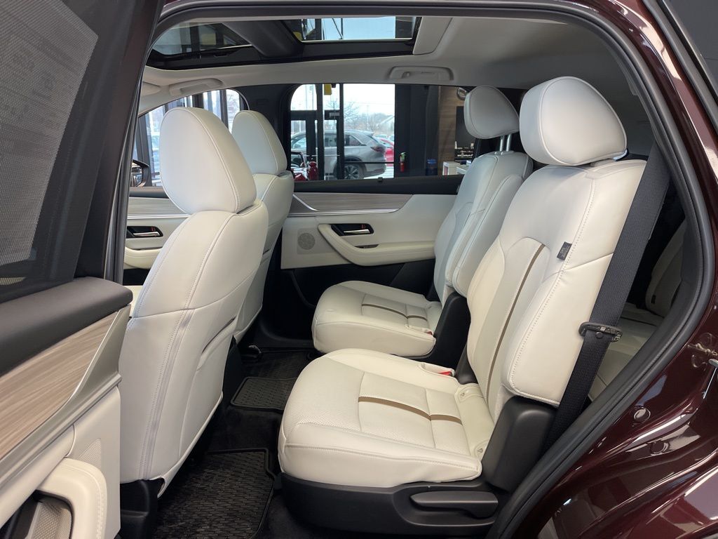 2026 MAZDA CX-90 PHEV Premium Plus Oshkosh WI 2026 MAZDA CX-90 PHEV Premium Plus Oshkosh WI