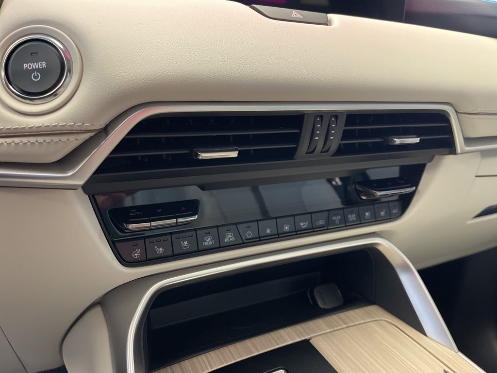 2026 MAZDA CX-90 PHEV Premium Plus Oshkosh WI 2026 MAZDA CX-90 PHEV Premium Plus Oshkosh WI