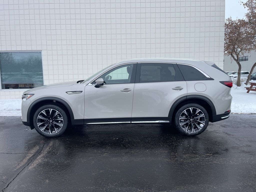 2026 MAZDA CX-90 PHEV Premium Plus Oshkosh WI