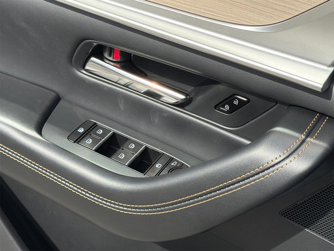 2026 MAZDA CX-90 PHEV Premium Hagerstown MD