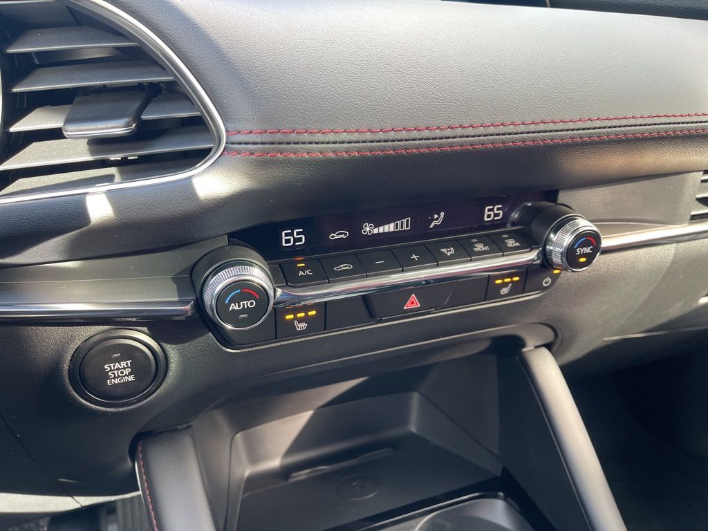 2026 MAZDA Mazda3 2.5 S Carbon Edition Oshkosh WI