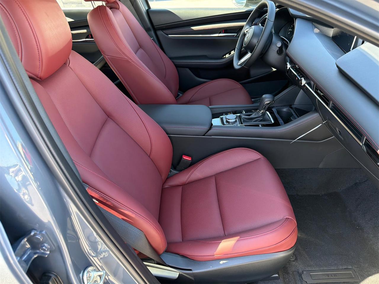 2026 MAZDA Mazda3 2.5 S Carbon Edition Hagerstown MD