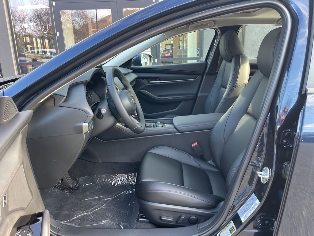 2026 MAZDA Mazda3 2.5 S Preferred Oshkosh WI 2026 MAZDA Mazda3 2.5 S Preferred Oshkosh WI