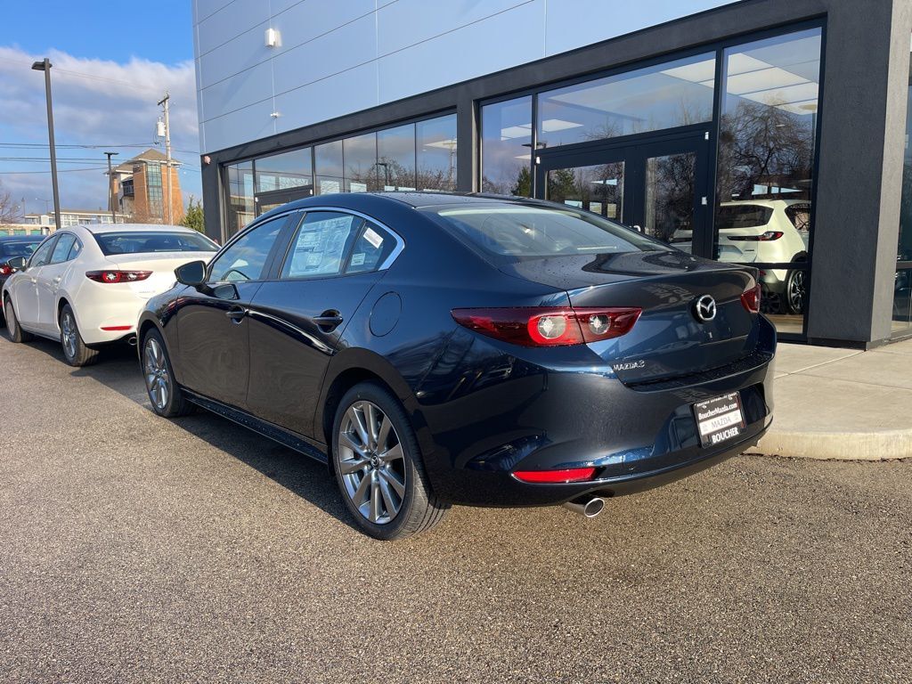 2026 MAZDA Mazda3 2.5 S Preferred Oshkosh WI 2026 MAZDA Mazda3 2.5 S Preferred Oshkosh WI