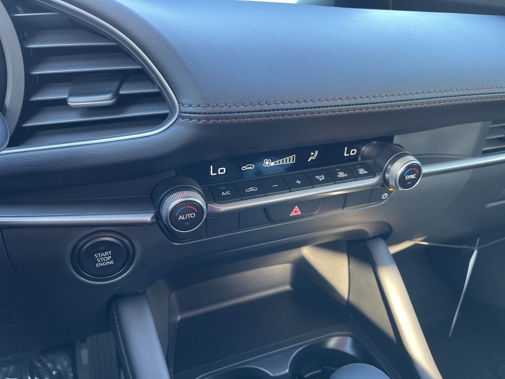 2026 MAZDA Mazda3 2.5 S Select Sport Oshkosh WI 2026 MAZDA Mazda3 2.5 S Select Sport Oshkosh WI