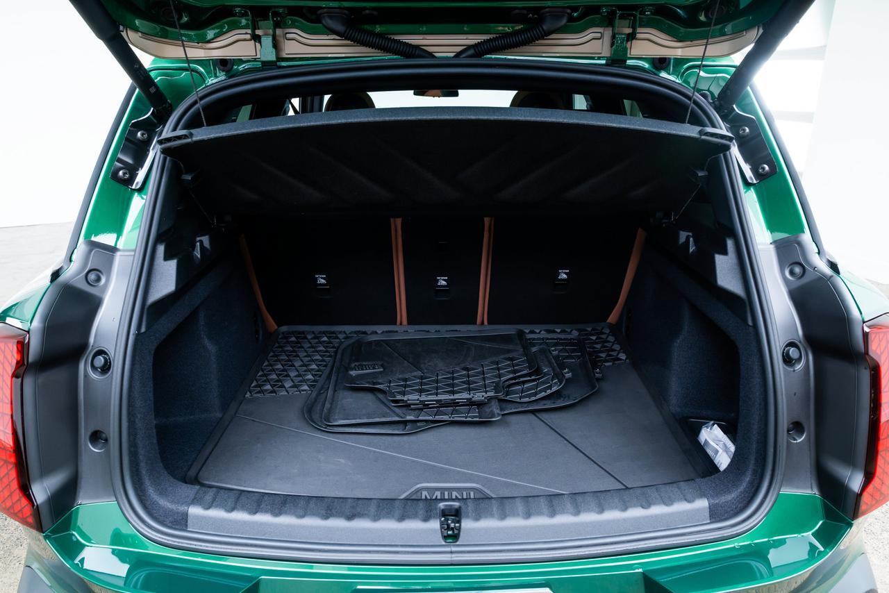 2026 MINI Cooper S Countryman Harman Kardon Sound / Parking Assistant Plus Portland OR