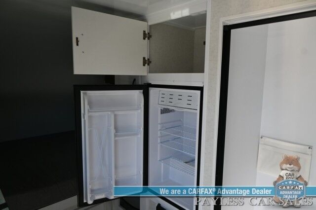 2026 MODERN BUGGY BIG BUGGY BB16 / Dometic Furnace / 13.5k BTU Rooftop AC / Stainless Steel Sink & Dual Burner Stove / 24 Inch Flat screen / Power Exterior Awning / 14 Inch Ground Clearance / All Terrain Tires / Tow Pkg / 2250lbs UVW Anchorage AK