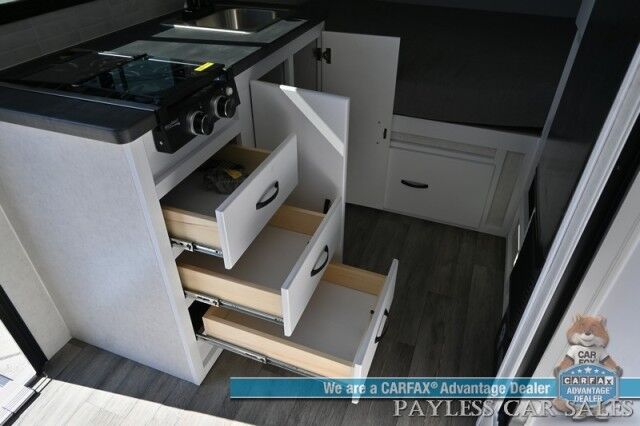 2026 MODERN BUGGY BIG BUGGY BB16 / Dometic Furnace / 13.5k BTU Rooftop AC / Stainless Steel Sink & Dual Burner Stove / 24 Inch Flat screen / Power Exterior Awning / 14 Inch Ground Clearance / All Terrain Tires / Tow Pkg / 2250lbs UVW Anchorage AK