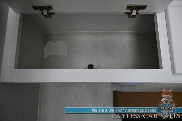 2026 MODERN BUGGY BIG BUGGY CB17 / Suburban Furnace / 13.5k BTU Rooftop AC / Stainless Steel Sink & Dual Burner Stove / 24 Inch Flat screen / Power Exterior Awning / 14 Inch Ground Clearance / All Terrain Tires / Tow Pkg / 3073lbs UVW Anchorage AK