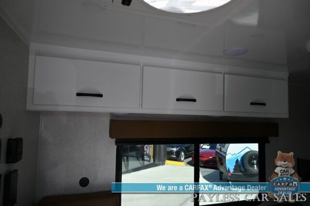 2026 MODERN BUGGY BIG BUGGY CB17 / Suburban Furnace / 13.5k BTU Rooftop AC / Stainless Steel Sink & Dual Burner Stove / 24 Inch Flat screen / Power Exterior Awning / 14 Inch Ground Clearance / All Terrain Tires / Tow Pkg / 3073lbs UVW Anchorage AK