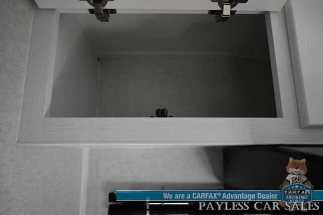 2026 MODERN BUGGY BIG BUGGY CB17 / Suburban Furnace / 13.5k BTU Rooftop AC / Stainless Steel Sink & Dual Burner Stove / 24 Inch Flat screen / Power Exterior Awning / 14 Inch Ground Clearance / All Terrain Tires / Tow Pkg / 3073lbs UVW Anchorage AK