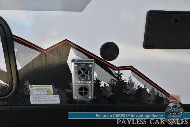 2026 MODERN BUGGY BIG BUGGY CB17 / Suburban Furnace / 13.5k BTU Rooftop AC / Stainless Steel Sink & Dual Burner Stove / 24 Inch Flat screen / Power Exterior Awning / 14 Inch Ground Clearance / All Terrain Tires / Tow Pkg / 3073lbs UVW Anchorage AK