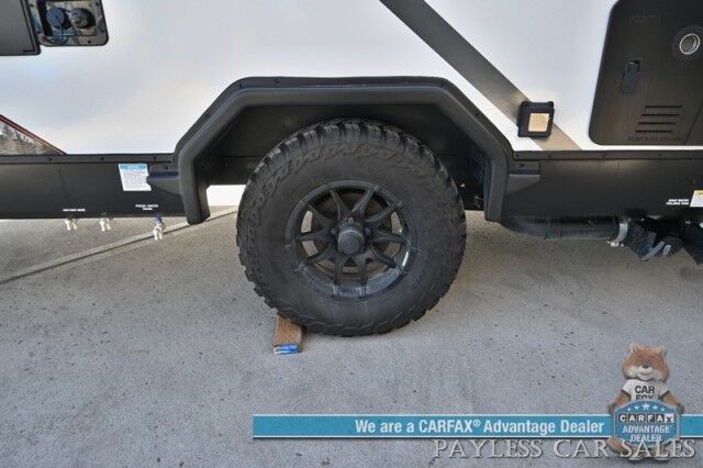 2026 MODERN BUGGY BIG BUGGY CB17 / Suburban Furnace / 13.5k BTU Rooftop AC / Stainless Steel Sink & Dual Burner Stove / 24 Inch Flat screen / Power Exterior Awning / 14 Inch Ground Clearance / All Terrain Tires / Tow Pkg / 3073lbs UVW Anchorage AK