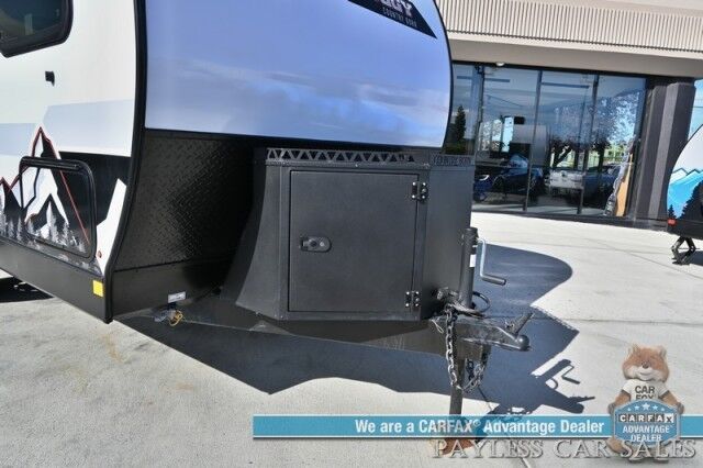 2026 MODERN BUGGY BIG BUGGY CB17 / Suburban Furnace / 13.5k BTU Rooftop AC / Stainless Steel Sink & Dual Burner Stove / 24 Inch Flat screen / Power Exterior Awning / 14 Inch Ground Clearance / All Terrain Tires / Tow Pkg / 3073lbs UVW Anchorage AK
