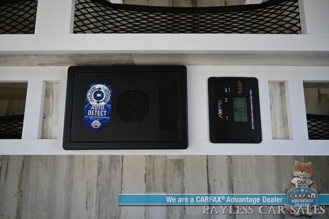 2026 MODERN BUGGY ULTIMATE HAULER UH18 / Dual 3500LBS Axles / 4500LBS Payload / Bed 10.6ft x 5.8ft / GVWR 7000LBS / Sleeps 4 / RECPRO Roof Tent & Awning / Camco Electric cooler / Perfect Aire AC / Solar Power / All Terrain Tires Anchorage AK