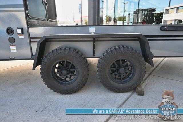 2026 MODERN BUGGY ULTIMATE HAULER UH18 / Dual 3500LBS Axles / 4500LBS Payload / Bed 10.6ft x 5.8ft / GVWR 7000LBS / Sleeps 4 / RECPRO Roof Tent & Awning / Camco Electric cooler / Perfect Aire AC / Solar Power / All Terrain Tires Anchorage AK