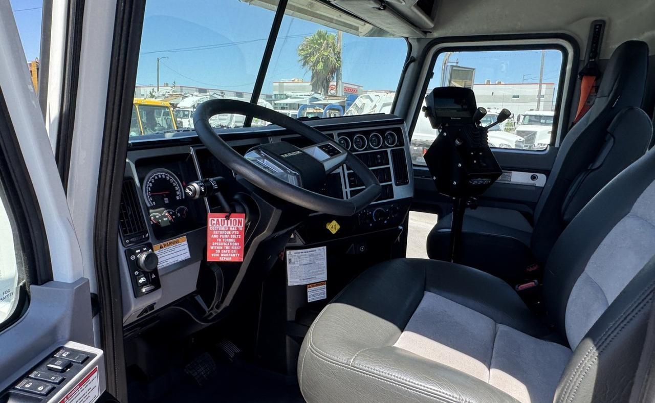 2026 Mack GR64B 60,000 lb. Pac-Mac Roll-off Hoist Tampa FL