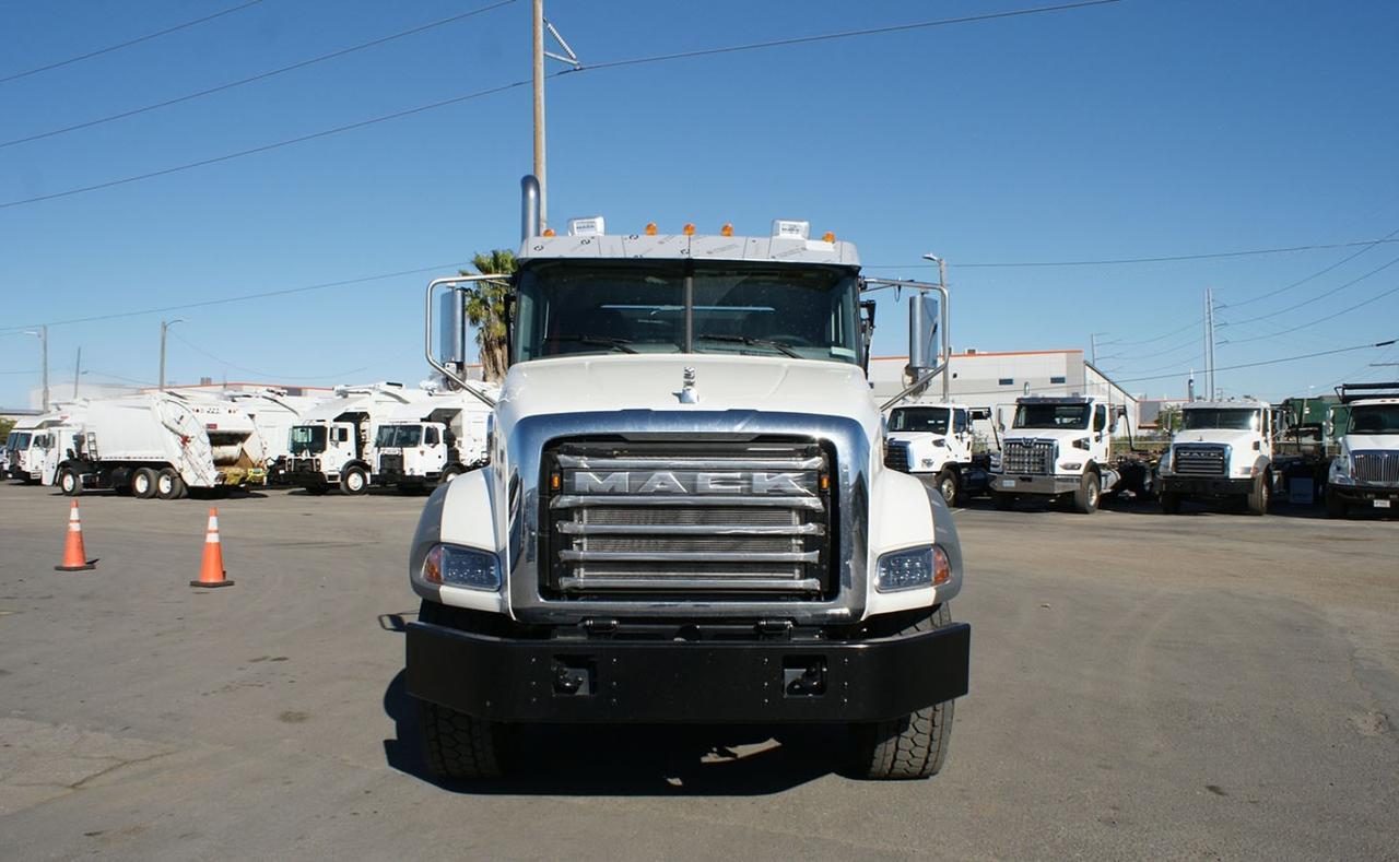 2026 Mack GR64B 60,000 lb. Pac-Mac Roll-off Hoist Tampa FL