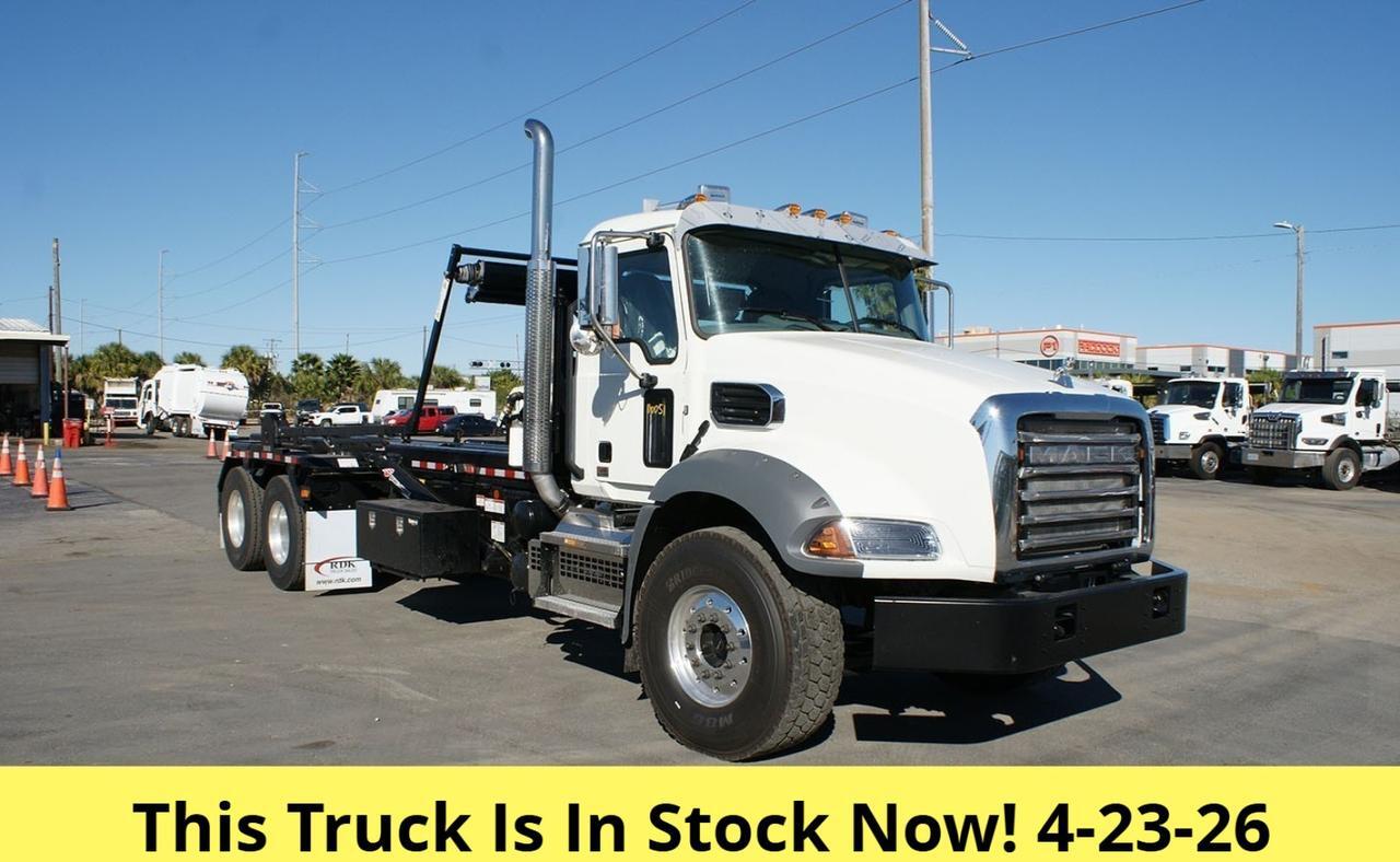 2026 Mack GR64B 60,000 lb. Pac-Mac Roll-off Hoist