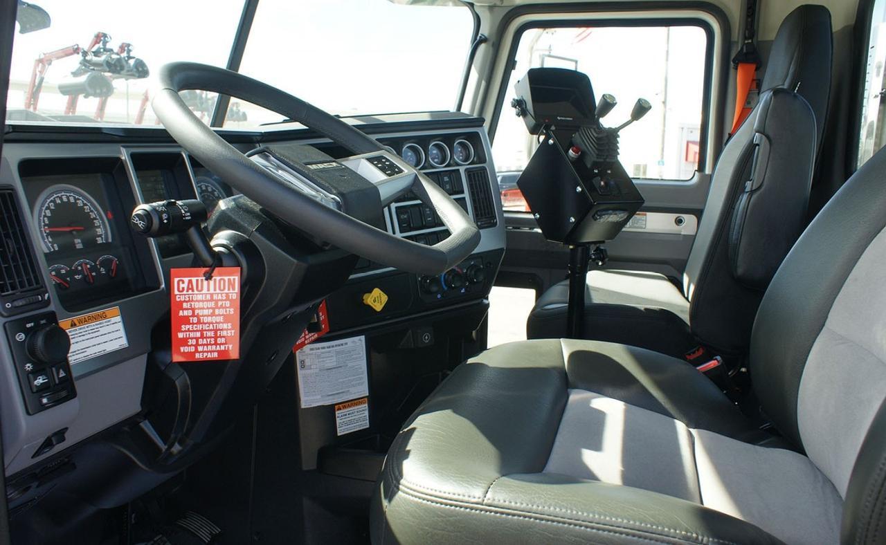 2026 Mack Granite 60,000 lb. Pac-Mac Roll-off Hoist Tampa FL