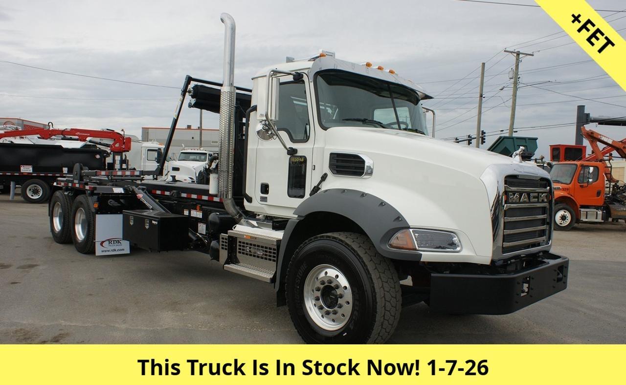 2026 Mack Granite 60,000 lb. Pac-Mac Roll-off Hoist