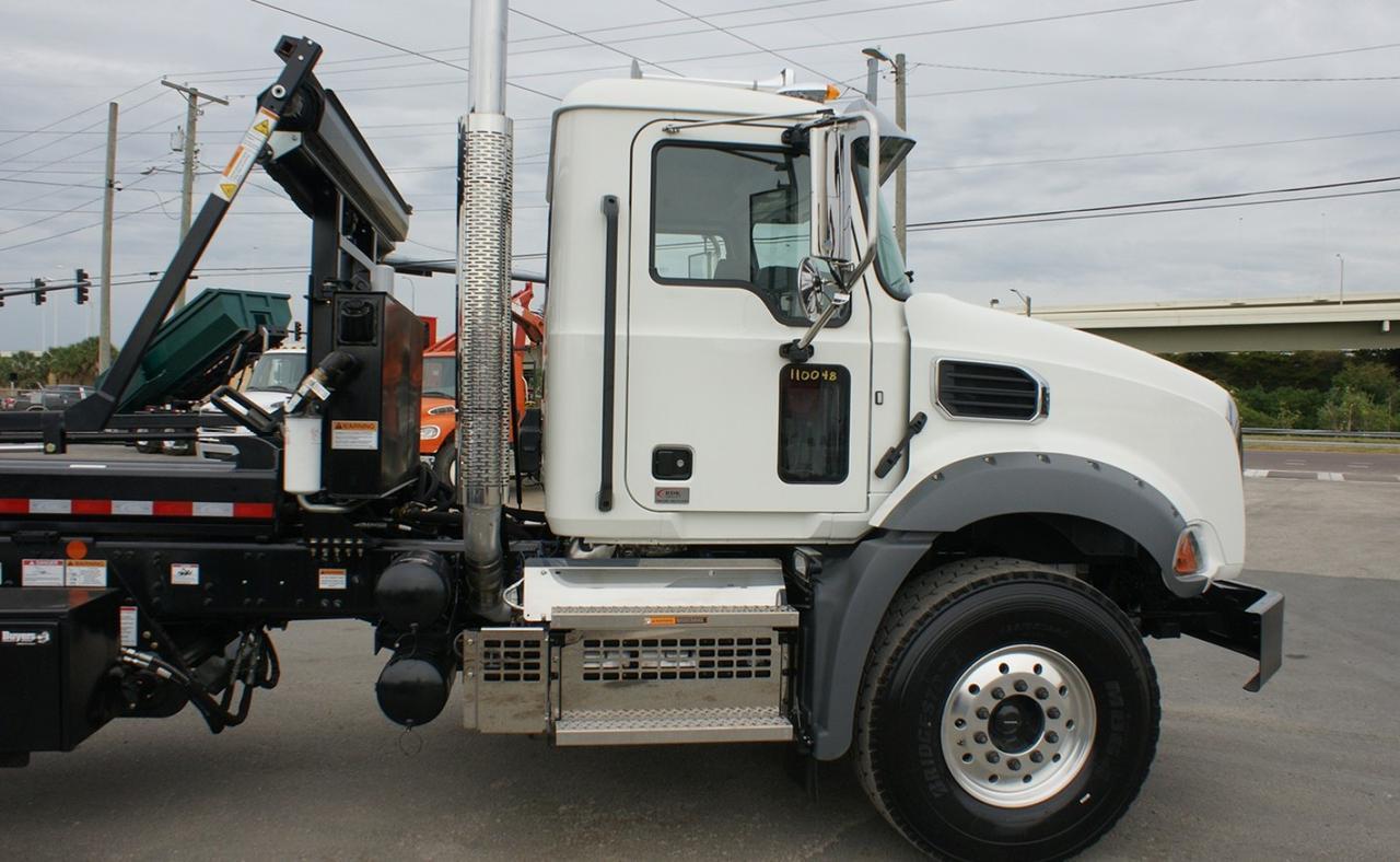 2026 Mack Granite 60,000 lb. Pac-Mac Roll-off Hoist Tampa FL