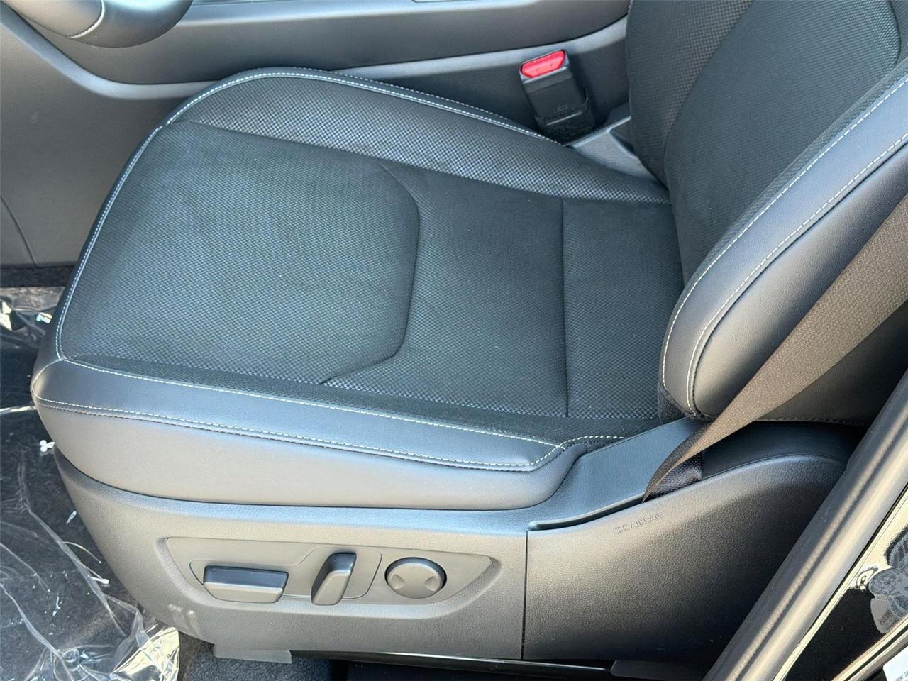 2026 Mazda CX-5 2.5 S Preferred Hagerstown MD