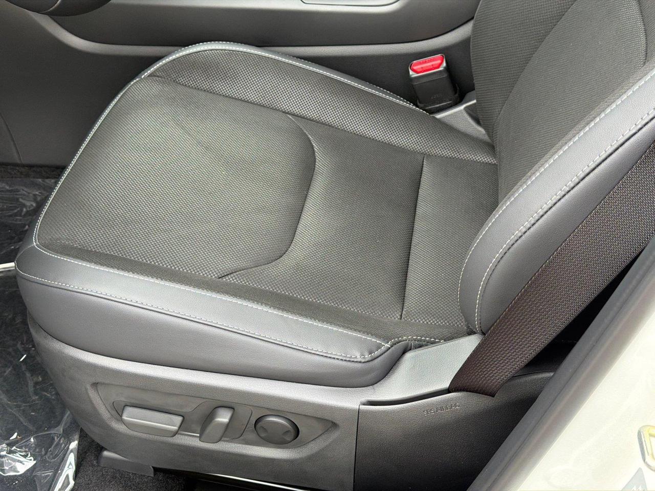 2026 Mazda CX-5 2.5 S Preferred Hagerstown MD