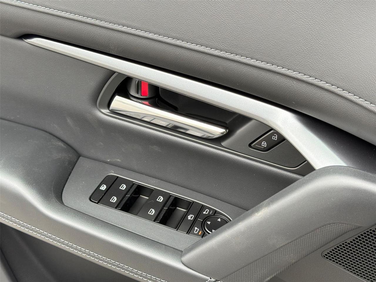 2026 Mazda CX-5 2.5 S Preferred Hagerstown MD