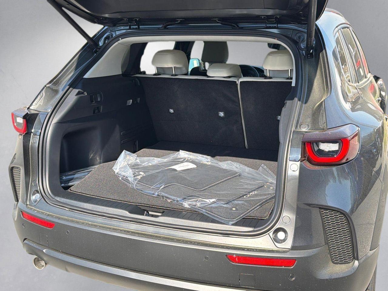2026 Mazda CX-50 2.5 S Preferred Hagerstown MD