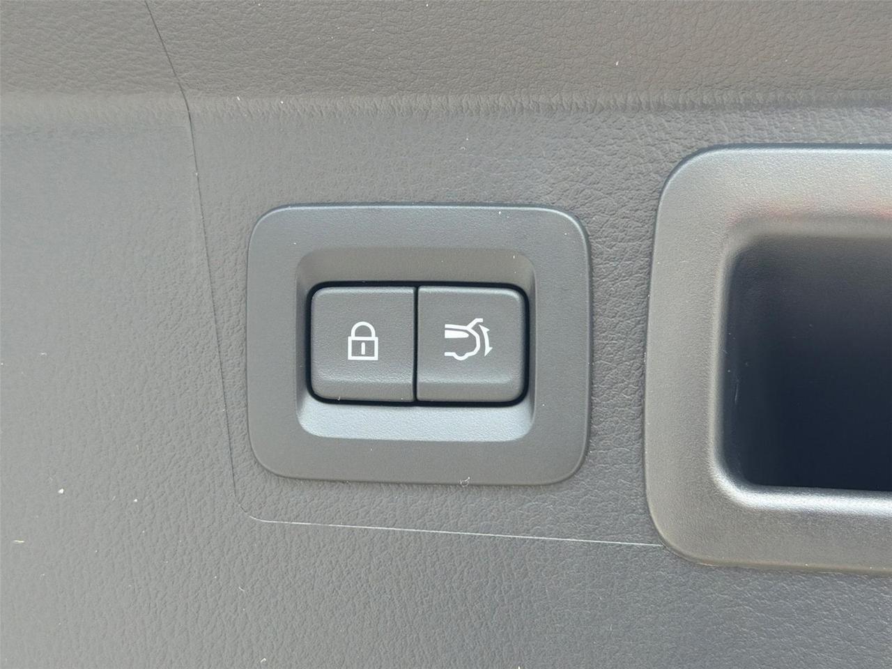 2026 Mazda CX-50 2.5 S Preferred Hagerstown MD