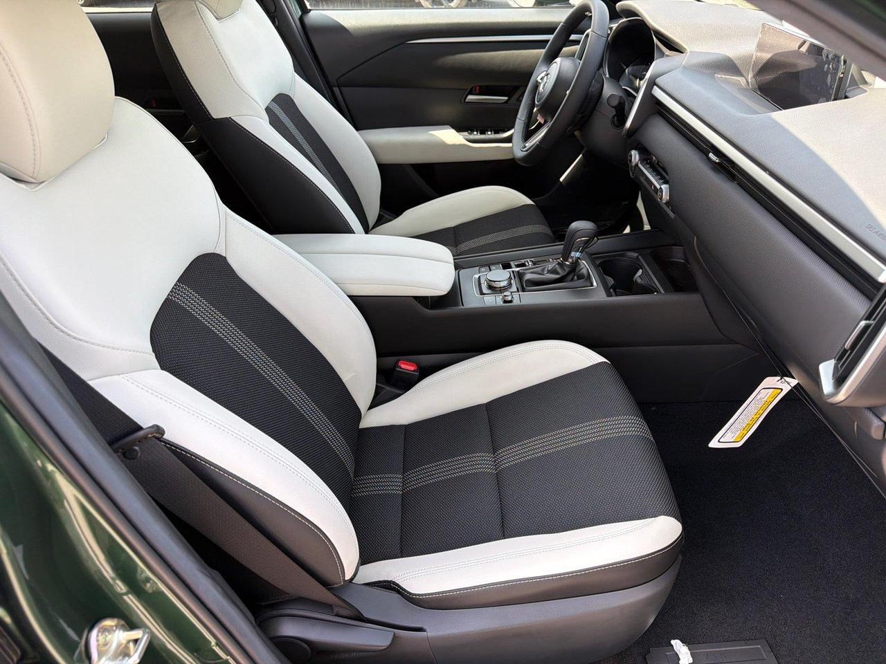 2026 Mazda CX-50 2.5 S Preferred Hagerstown MD