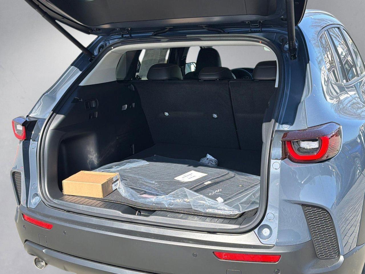 2026 Mazda CX-50 2.5 S Preferred Hagerstown MD